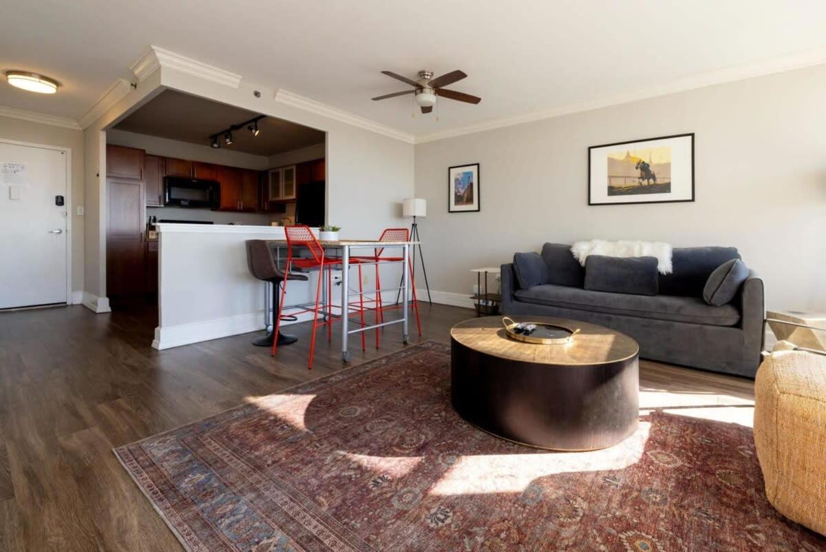 Apartment Cozysuites 800 Tower 2br With Gym! 32 *