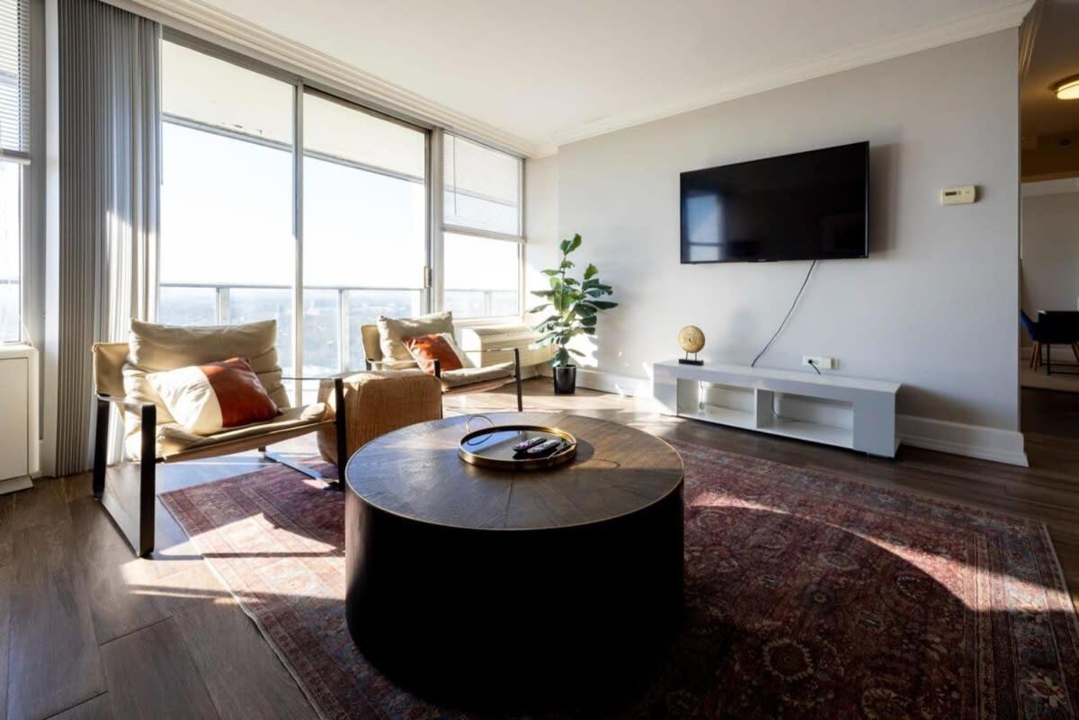 Cozysuites 800 Tower 2br With Gym! 32 Apartment